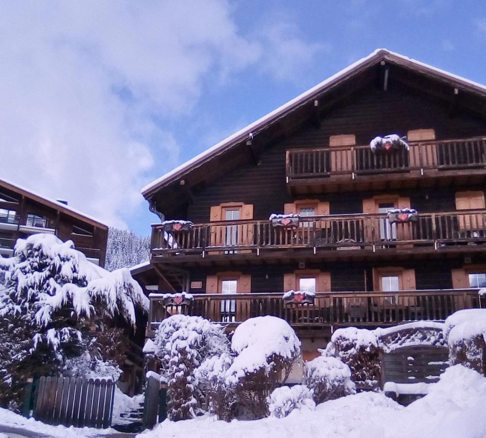 "Chalet Les Aravis" Chalet Et Appartements Le Grand-Bornand Kültér fotó